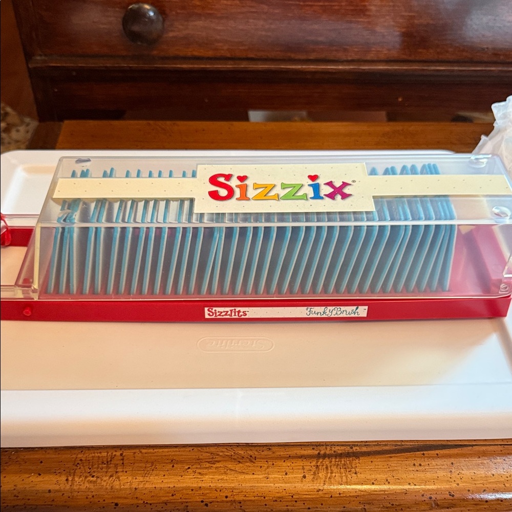 Sizzix Funky Brush alphabet/number set